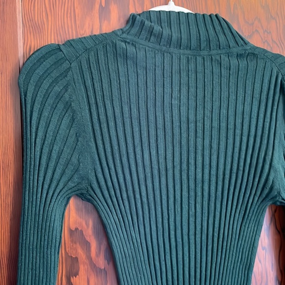 Loft Turtle Neck, M - Picture 2 of 4